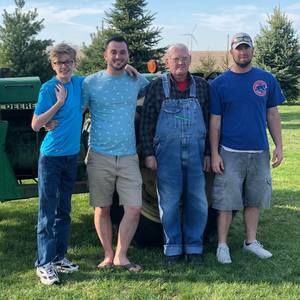 Meet your Posher, Josh